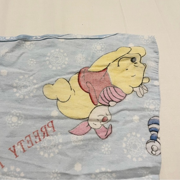 Winnie the Pooh Piglet Flat Bed Sheet 70” x 57” - Picture 14 of 15